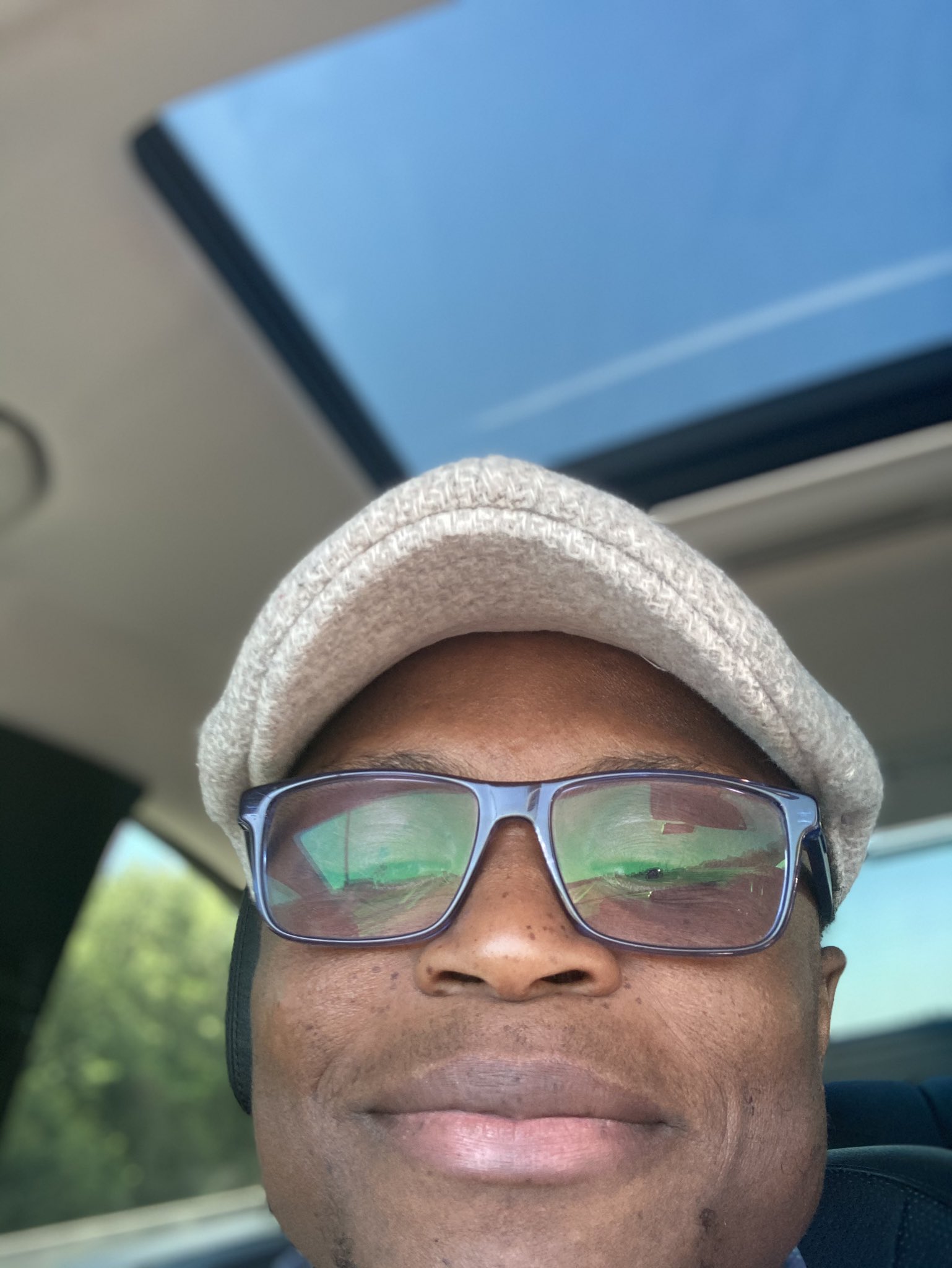 Old people best sale sunglasses