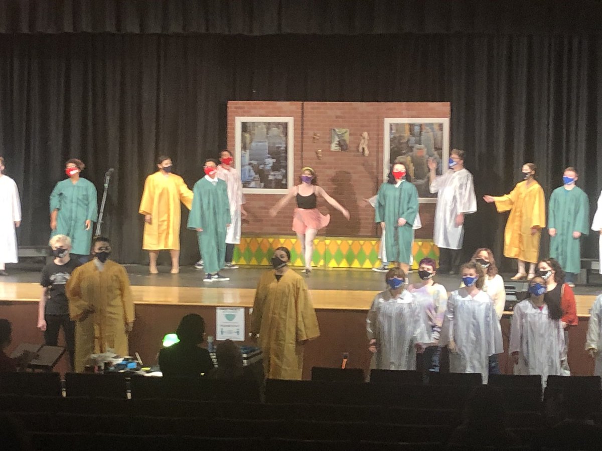 BrickSupt's tweet image. What talent!  Great job Brick Township HS @BTHSDragons with its production of “Fame Jr.”!!