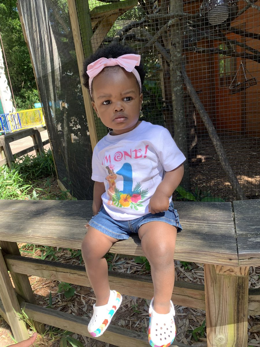 alexandriaaaa_'s tweet image. BIG 1 ON YALL FOLKS 🥳💙 happy birthday to my baby man.