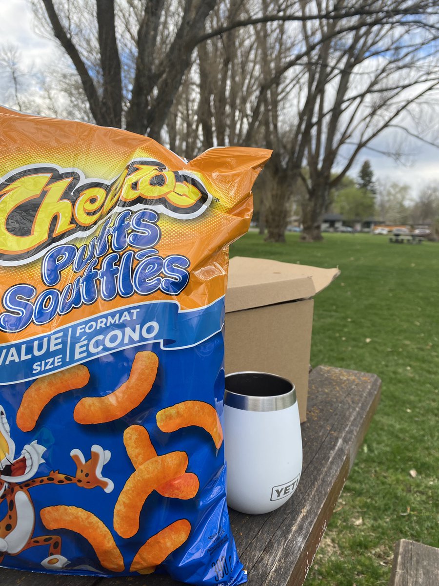 briveemueller's tweet image. For day 5 of the #walkingcurriculum for a walk at the Lheidli T'enneh Memorial Park with some friends! Looking at all the colours... cheetos for the win? #unbced #colorwalk #educ490 #cheetosforthewin