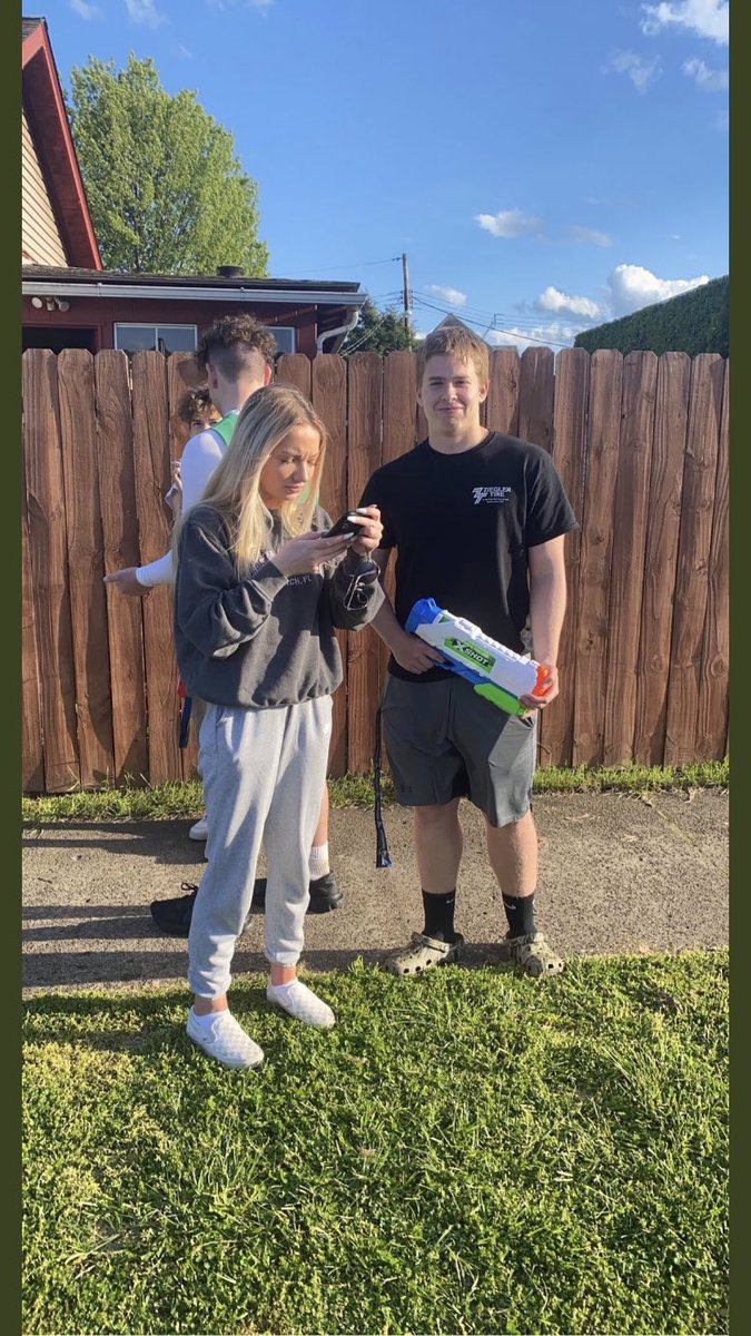 madi and emily are out