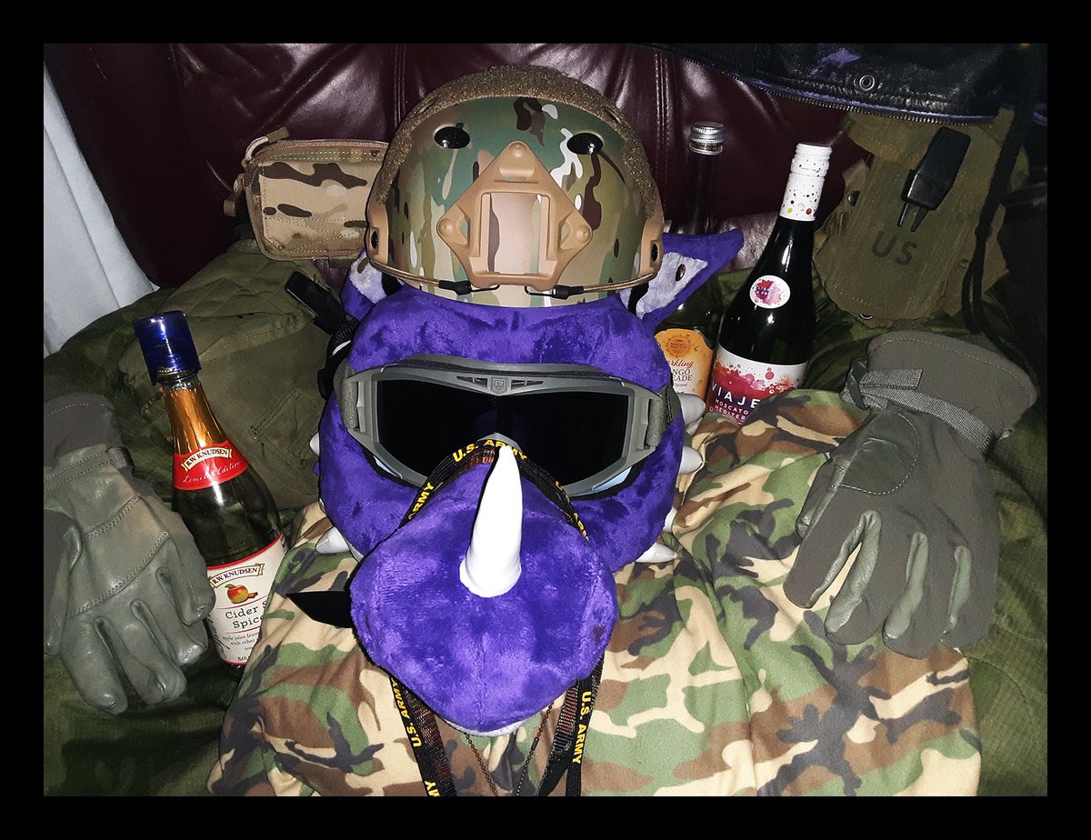 OctazureSuit's tweet photo. Tried something a little on the studious side. The purpose of these is supposed to be (thematic) still life images with the use of at least one of my fursuit parts, not the other way (which would've been about the fursuiting itself) 

Creators(c)@Lemonbrat

#FursuitFriday https://t.co/PbaV2NlAaJ