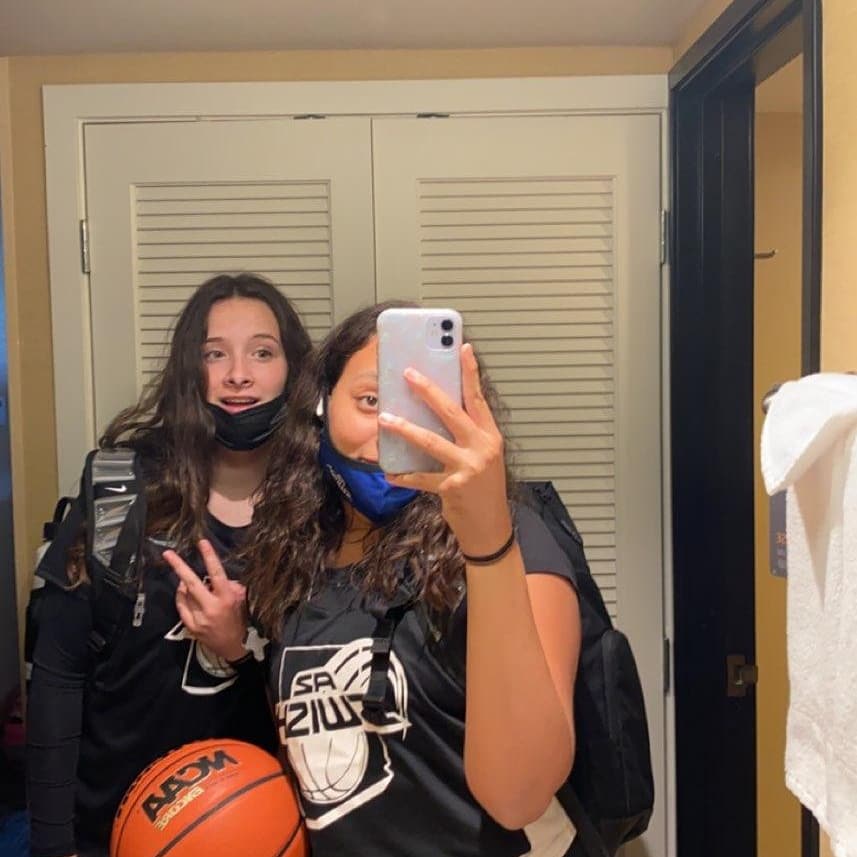 Safe travels to our HS teams ✈heading to Utah to compete in the Spring Hustle National Tournament! Regional team already making their mark. 💪🏾🏀❤