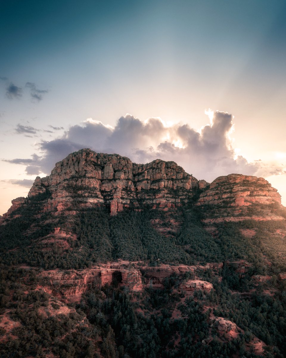 Check out @ChantaeWasHere itinerary for Sedona, Arizona, featuring Wanderlog interactive map!

If you're planning a trip, make sure to use Wanderlog for a more organized, fun, and collaborative experience: wanderlog.com

chantae.com/three-day-week…