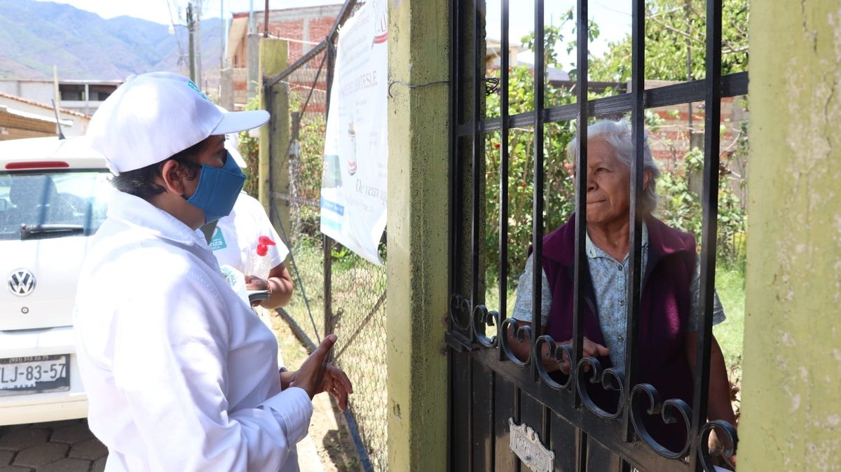 SoyAlmaDeliaN's tweet photo. Hoy recorrimos las calles de San Andrés Huayapam, agradezco a todas y todos los que se suman a este proyecto, porque sé que podemos tener al Oaxaca que merecemos, ¡El momento ha llegado!
Este 6 de Junio #VotaAlmaDelia tu mejor opción 👍🏻🤍
#ConAlmaYVision lo vamos a lograr. https://t.co/ovBzSIVHS5