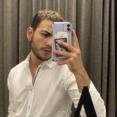 andreé tweet media