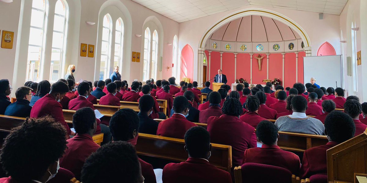 Today we said goodbye to our Year 11s and 13s. Although they will be returning next week for their exams, it was lovely to celebrate their time with us. Good luck! 🎉