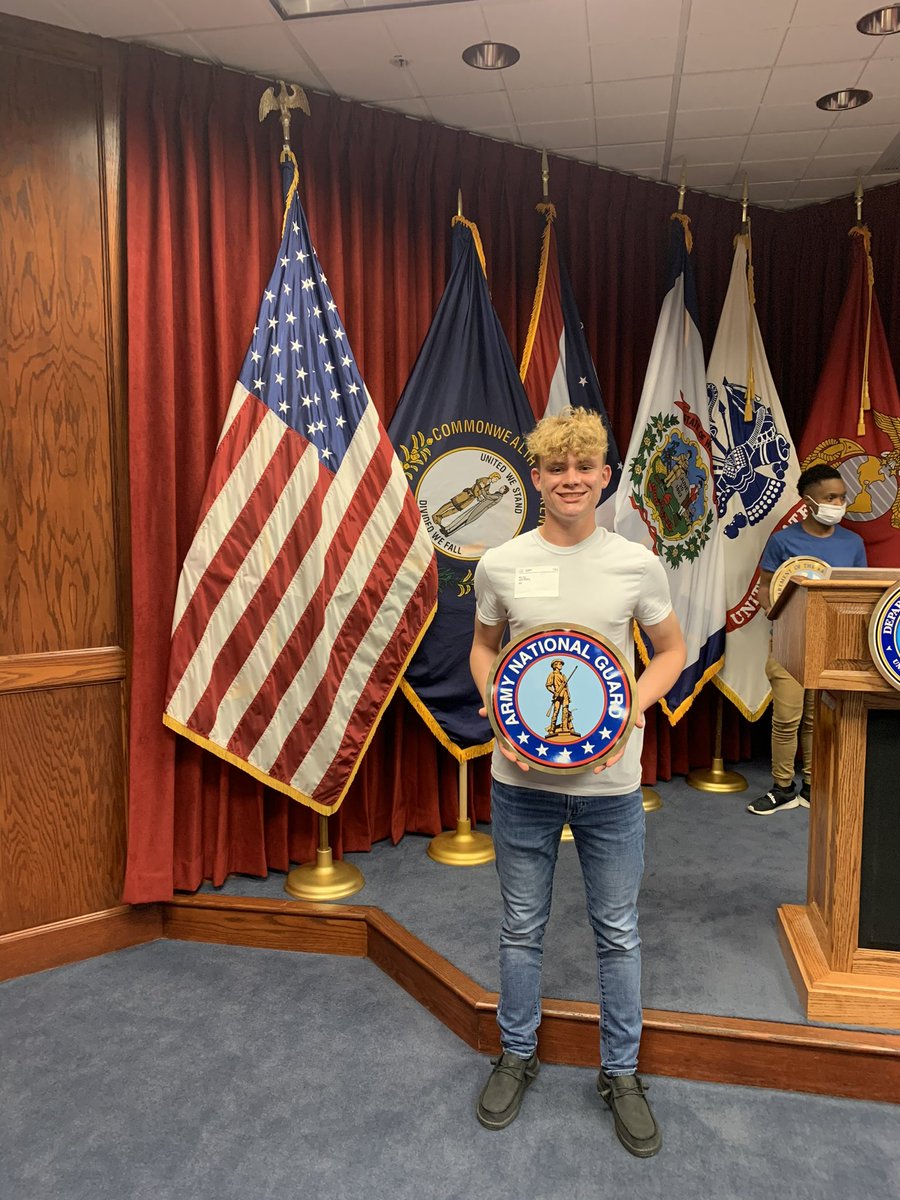 Danielle tweet media