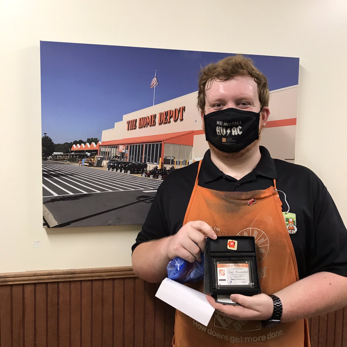 Congrats to Colby Willingham for earning and being named Associate of the Month! Awesome job Colby! <a href="/1sherredavis/">Sherre Davis-Hood</a> <a href="/DANI_C_CLARKE/">Dani Clarke Ultiverse⚡️🐑</a> #peopleFIRST #TeamJasper