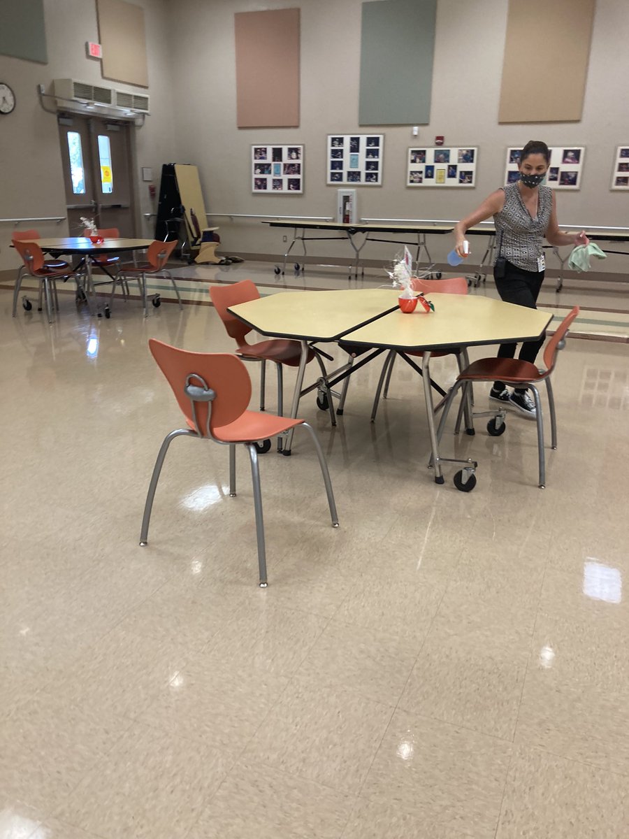 jammydready's tweet photo. @RoyalPalm_RPS @BryanMRussell @pbcsd @Dr_Corcoran Shut out to Dr. Corcoran-principal, and Mr Russell-AP, for a wonderful show of service to staff. Staff appreciation week Rocked. We appreciate the ‘wild’ dancing and the daily peeks this week Lol. #IFollowYourLead. https://t.co/TbIwCWiV7I