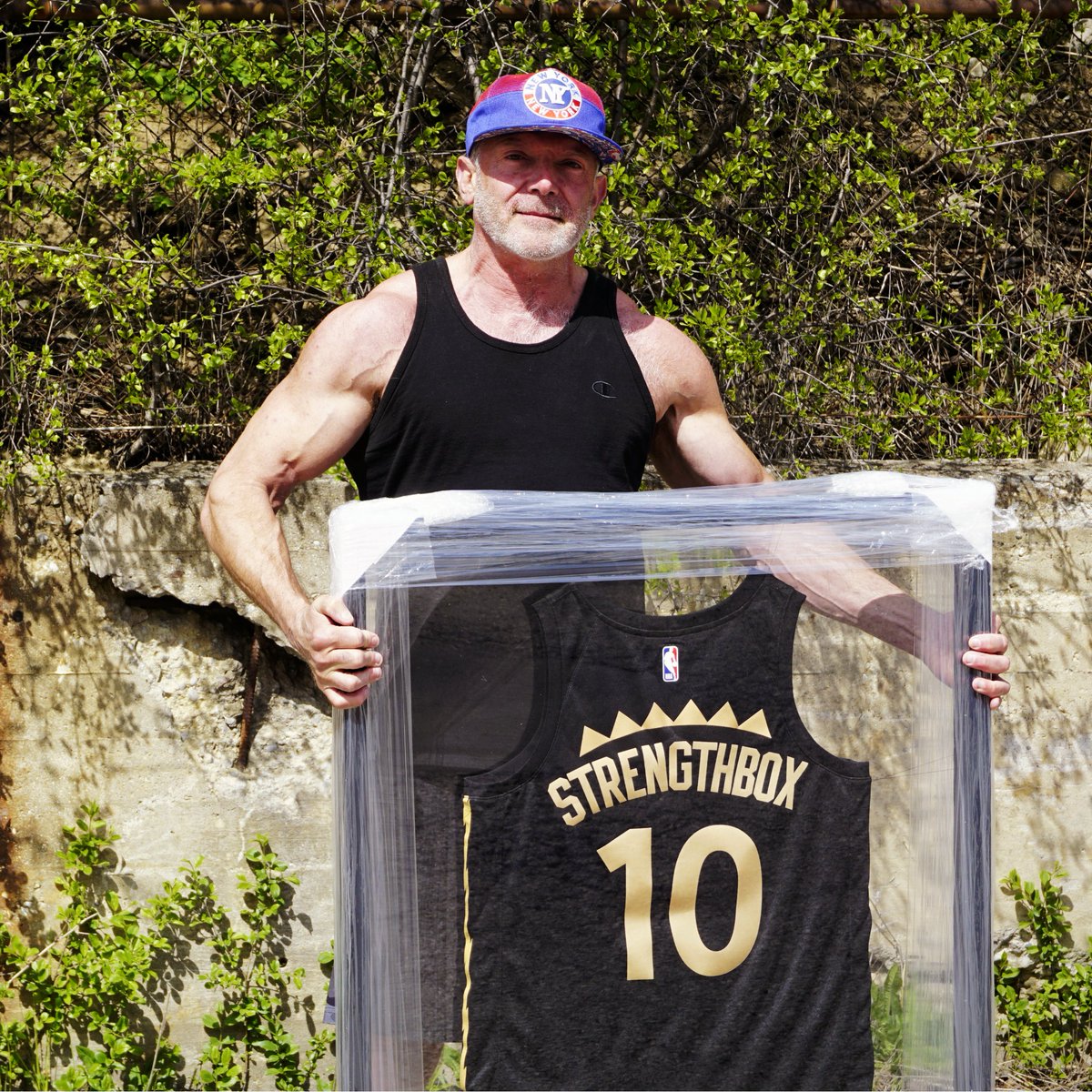 gregcarver's tweet photo. Custom framed this #torontoraptors custom jersey is ready for hanging. Thanks to @mikesellsmarkham and @_ritavalas for this incredible tribute. Number 10 was for 10 years of StrengthBox, a feat achieved early last year before the shutdowns.

Miss you all. #raptors #strengthboxTO https://t.co/xe0ZfybfXg