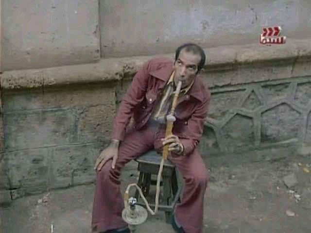 KZayedy's tweet photo. وانا قاعد مستني الصاروخ ينزل 😂😂😂 https://t.co/w7vF1ZAjjQ