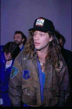 rockgirl8630's tweet photo. #tbf @jonbonjovi hot stuff 🔥🔥💯 https://t.co/UGC1wpwyNq