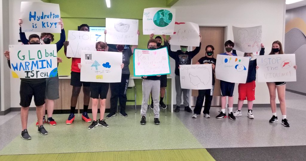 MrsKomp's tweet image. My #OlatheBucketFillerFriday goes out to these aspiring social activists who sent out argumentative letters to stakeholders and decision makers today! 🙌 So proud of their vulnerability and enthusiasm! ❤ @_STMS233 @TCRWP #UnitsofStudy