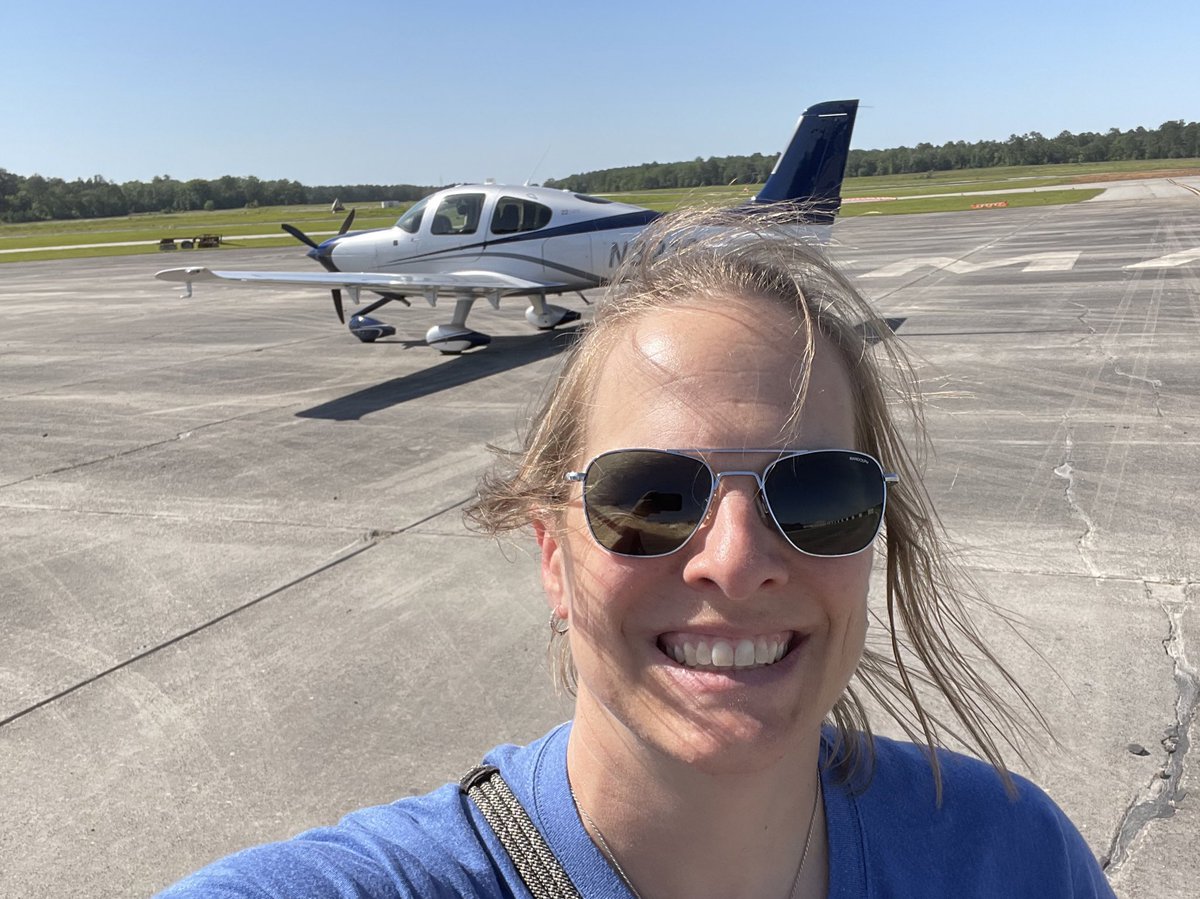 J_K_Donovan's tweet photo. Copilot for the day... #PilotLife #FlyLikeAGirl #Cirrus22 #KTVI https://t.co/SfxATIKRQe