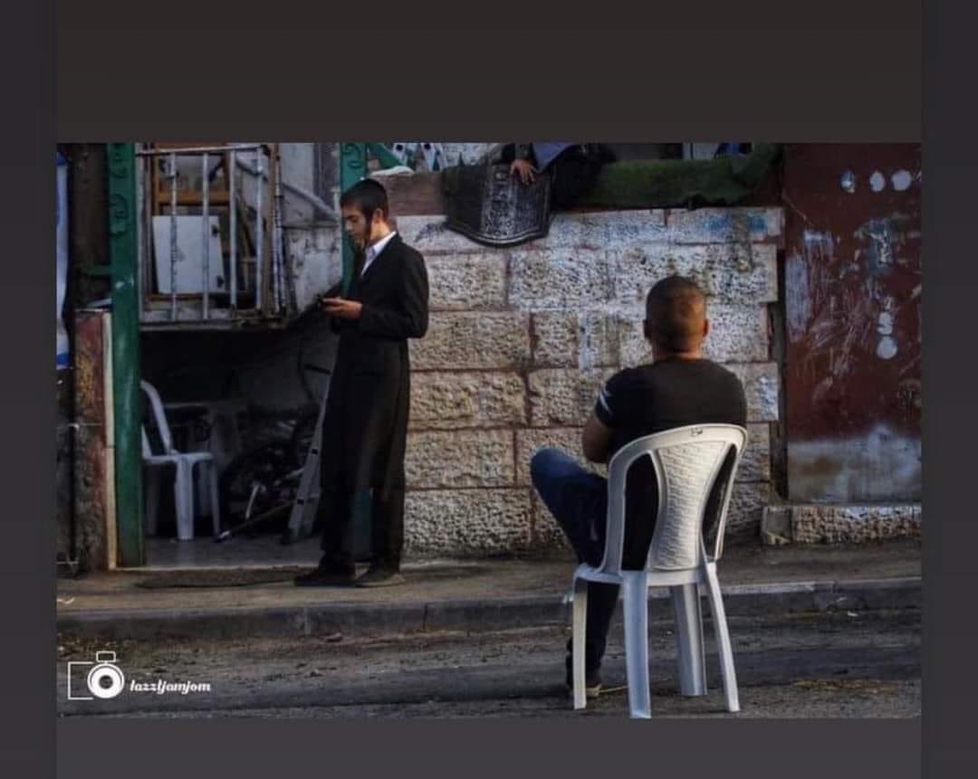 a_astal's tweet image. ٢٦ | رمضان

القدس

صياماً مقبولاً ، ورأساً مرفوعاً ، ونصراً قريباً ... بإذن الله.

لا يضركم من خالفكم حتي يأتيكم أمر الله ...

#1plus1
#AshrafAlAstal