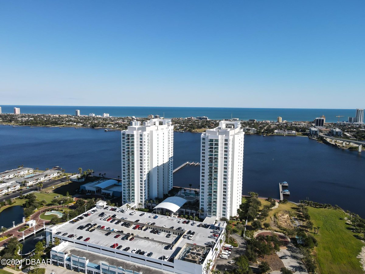 marerosebck's tweet photo. Give your life a fresh boost with a home upgrade. Is this the one?  #homesforsale  https://t.co/axUjQ5O1GF https://t.co/C3aICXPndx