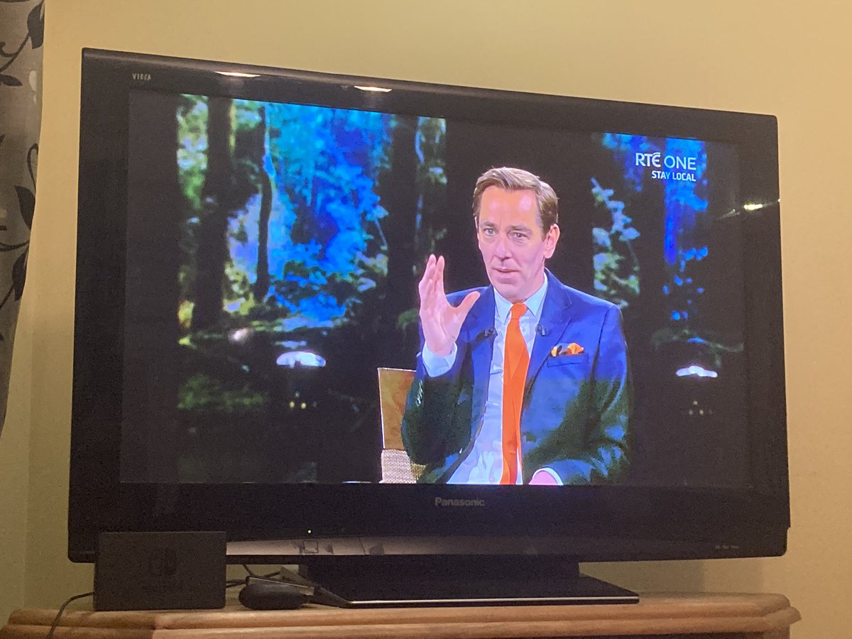 bredamccague's tweet photo. These lads are superb! I feel such pride watching them. They are able to describe how they used to #selfloath, how they had no #selfcompassion, how cruel their #selftalk was.
Peeps, most people are doing this to themselves. I coach people, I see it! #latelateshow #PietaHouse https://t.co/tZUORsHBFD