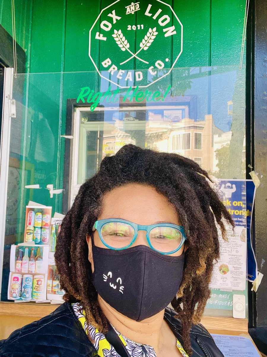 Leahpimentel's tweet photo. Life is short. Eat dessert first and support small businesses. @Sharkyl @SmallBiz30
#SFSBW2021 #SmallBusinessSanFrancisco #SFSmallBusiness #ShopSmallSF #FoodieFriday #foodies https://t.co/7vDrRWx7vS
