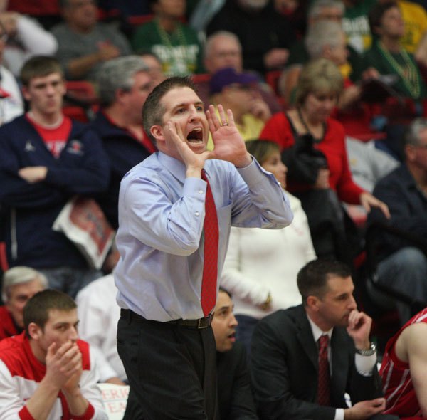 mike_gualtieri's tweet photo. BREAKING NEWS: @CoachGalUHart first extended interview since the @HartfordHawks news about going from DI to DIII.  I asked him how he found it, what he knew, and what is the future plans for him and the team?  All that and more!  Check it out!  #podcast 

https://t.co/uUGtdUsnsY https://t.co/2k1hLQx8Uv