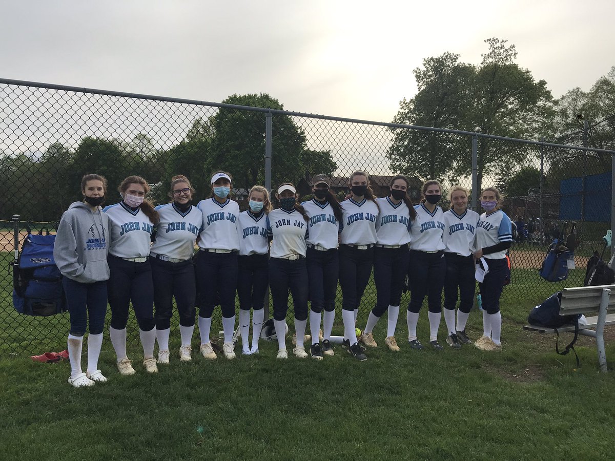 Beat Hen Hud 19-0
Hannah Greer-<a href="/hannahgreer014/">Hannah Greer</a> 5 for 5 with a HR and 4 doubles, 8 RBI’s
Sabrina Castelli-<a href="/castelli2022/">SabrinaCastelli2022</a> 4 for 5 
Gaelen Kelly- <a href="/GaelenKelly/">Gaelen Kelly</a> 4 for 5
Isabella Annunziata 4 innings no runs
Nicole Barosa 3 innings no runs
All 12 players contributed!!! <a href="/CoachBrooks_JJ/">Coach Brooks</a>