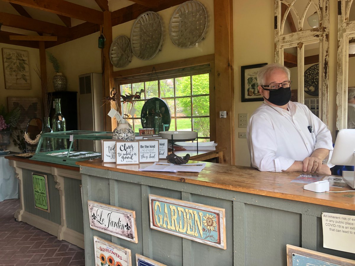 We love that The Potting Shed has opened for the season! Beautiful seasonal items and open weekends only at the moment. Say hello to Tom when you stop by!

#thesettlersinn #hawleypa #pottingshed #SettlersHospitality #poconomtns #poconos #poconomtns #shoplocal #shopsmall