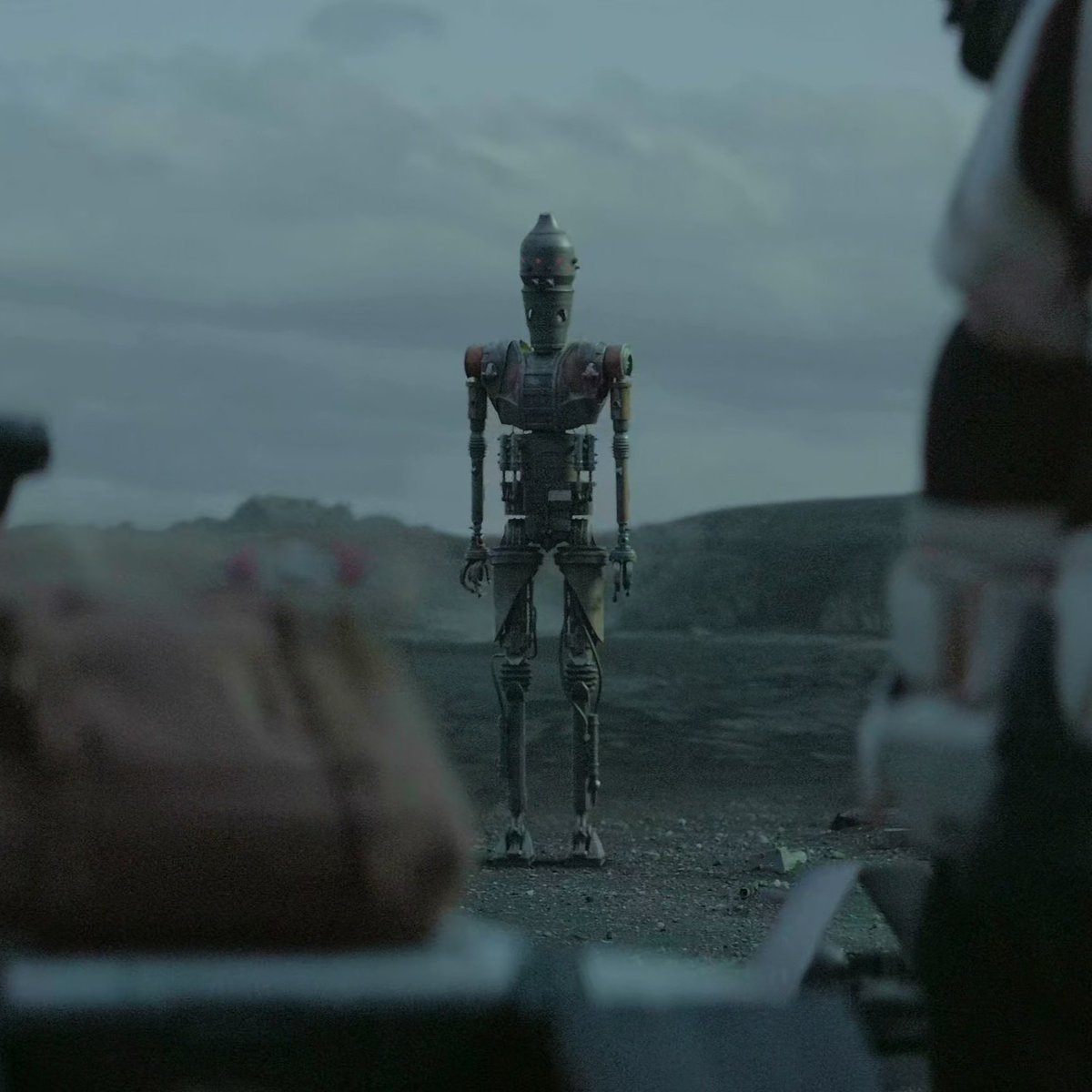 TheGoldSaber's tweet photo. "Mom said it's my turn on the XBOX" https://t.co/a29lE3uAPy