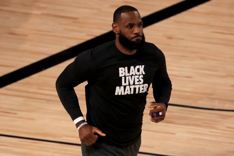 DrkrThanBlue's tweet photo. On this week's edition of the #RedSpinReport w/ @NateWallace9 of @RedspinSports we discuss NBA star @KingJames facing attacks for speaking out against police terror, college athletes fighting for the rights to their names, images and likenesses and more!
https://t.co/JtMQwyys0z https://t.co/cNKle1yIT0