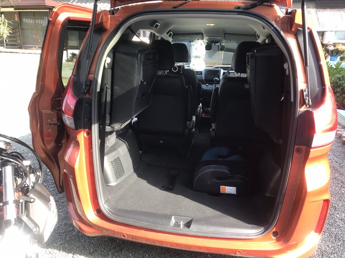 ファミリー仕様に戻した。
これで現実が始まるwww 