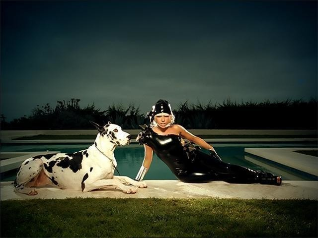 tracklist's tweet photo. “The Fame Monster” (2009) - Lady Gaga https://t.co/vzLmp6c9xm