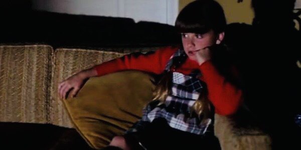 MsDarcyFarrow's tweet photo. #dailyCelluloid 🎬🍿

Halloween (1978)
Director - John Carpenter                           

#BloodyGoodFlix ♥️🥀 

💀😈👻🎃🌙🩸🔪

#horror #thriller #drama  #horrorfam #mutantfam 
#horrorfamily #aesthetic #horrormovies #film  #filmtwitter https://t.co/dgZ5totGrd