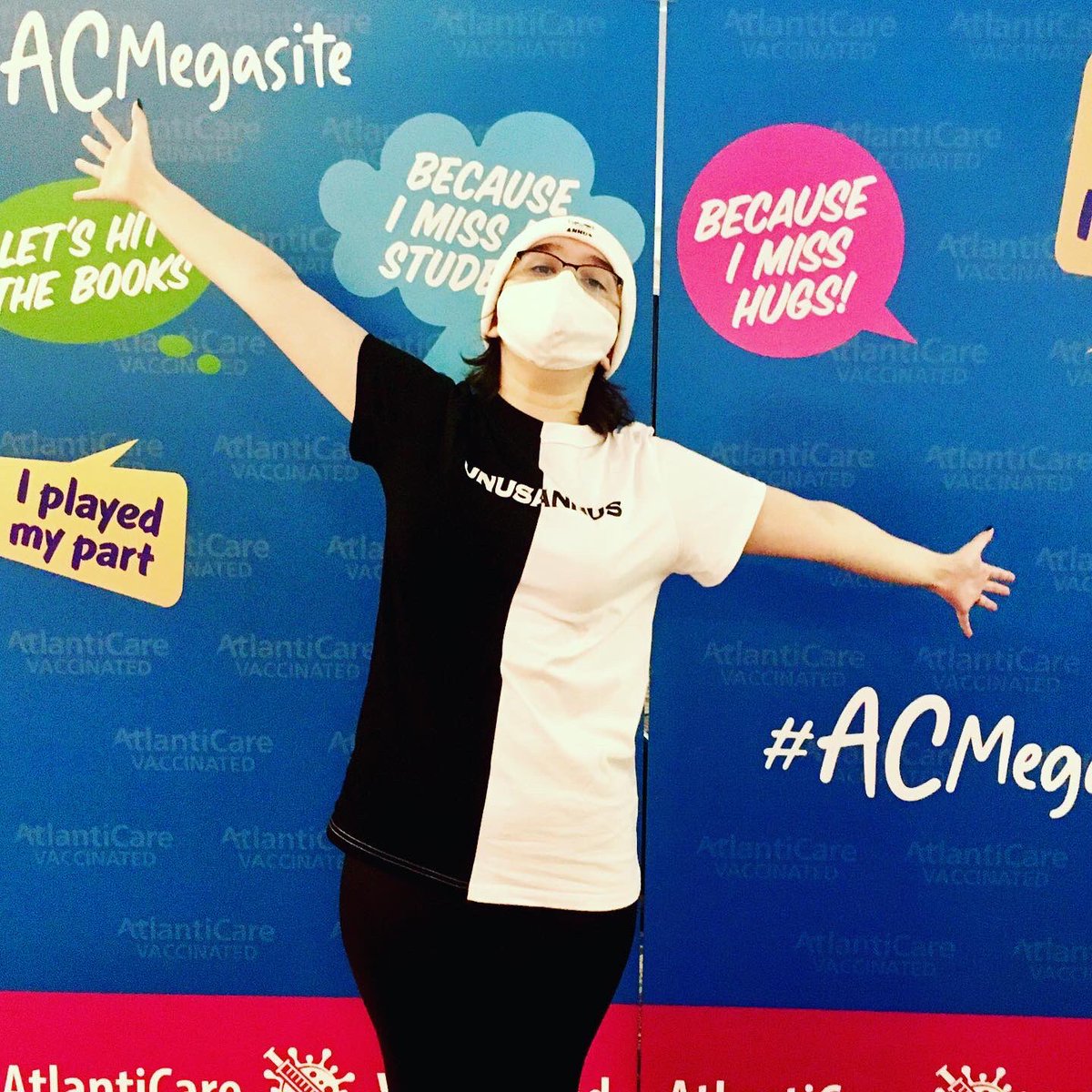 emilysmadness's tweet photo. I got my second dose!!!! Very excited to be able to see people and work safely again soon! #covidvacccine #vaccinationdone✔️ #vaccine #covid #covid_19 #covid19 #letsgetvacccinated #pfizer #ᴠaccinessavelives #ᴠᴀᴄᴄɪɴᴇssᴀᴠᴇʟɪᴠᴇs #acmegasite https://t.co/CuWA3m4Cho