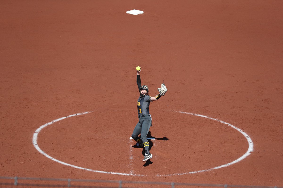 iowasoftball's tweet photo. #Hawkeyes Shutout Cornhuskers

📝: https://t.co/bWrtHh4JGj

#FightForIowa https://t.co/hzQPVxvDMV