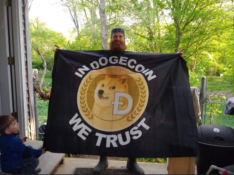 benomoshi's tweet image. This is the flag of our army
#dogearmy 
I will have one of these
#DogecoinToTheMoon 
We will definitely do that