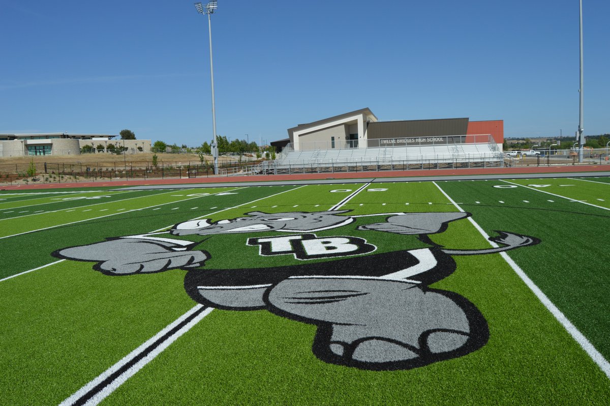 12BFootball's tweet photo. Who's ready for Friday Night Lights in 12B?! Give us a share and a follow! #SOUL #Selfless #Ownership #Unity #LargerPurpose #12B https://t.co/kEqbpl7Z4l