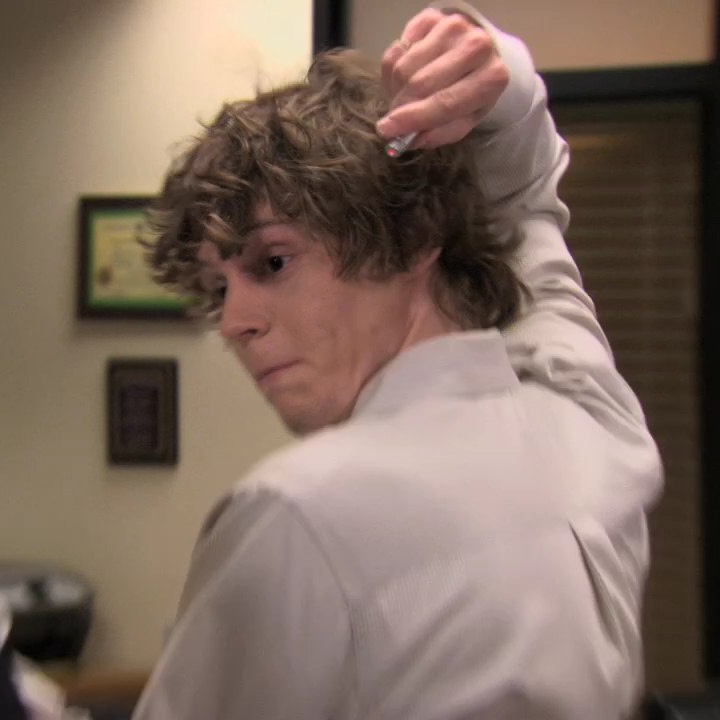 Эван питерс фото. Эван питерс. Эван питерс 2004. Эван питерс офис. Эван питерс.