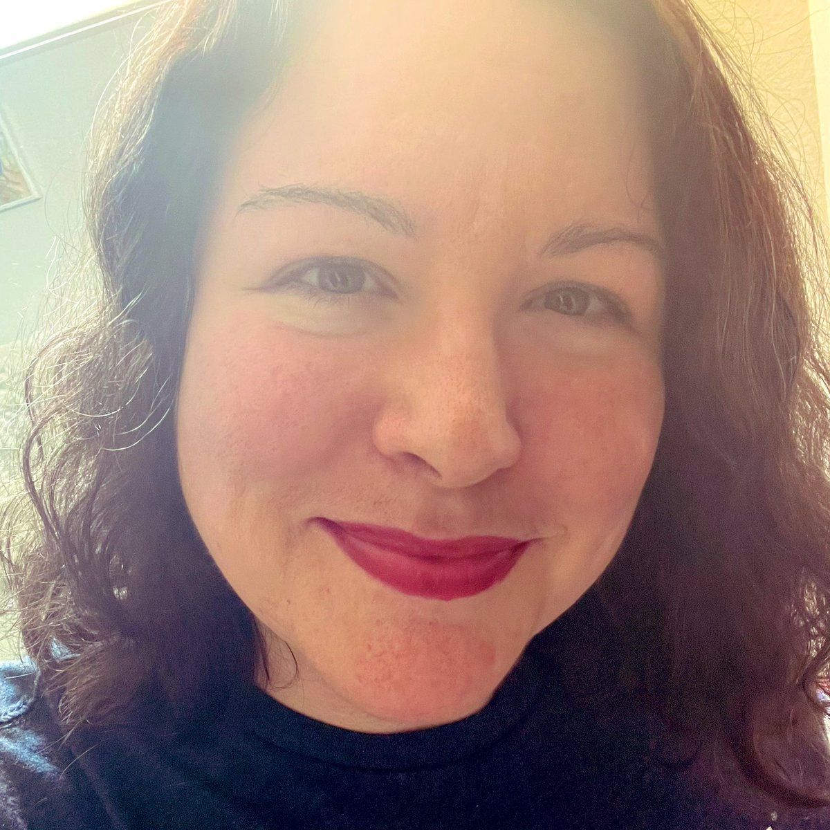 I had to hunt for red lipstick! Not even close to your shade <a href="/GeronaV/">Gerona</a> , but my usually pink lips say “kick cancer’s 🍑!”💋💄 #TeamGerona #PeakerSupport (I threw a filter on there to make it brighter 😉) ❣️