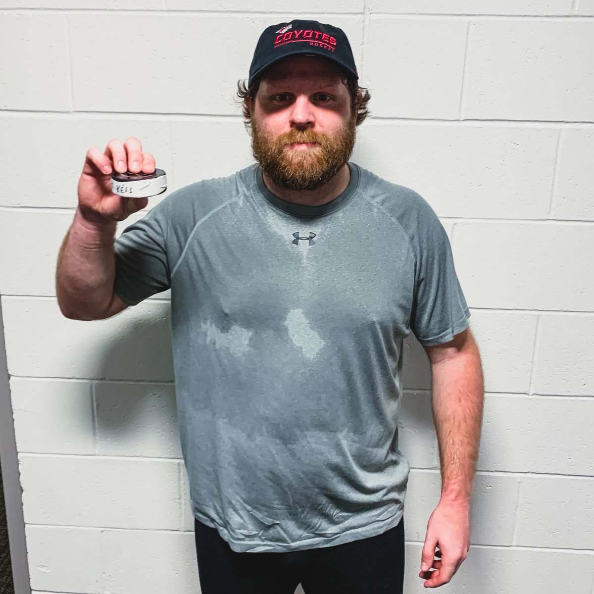 900 <a href="/NHL/">NHL</a> points for this legend.