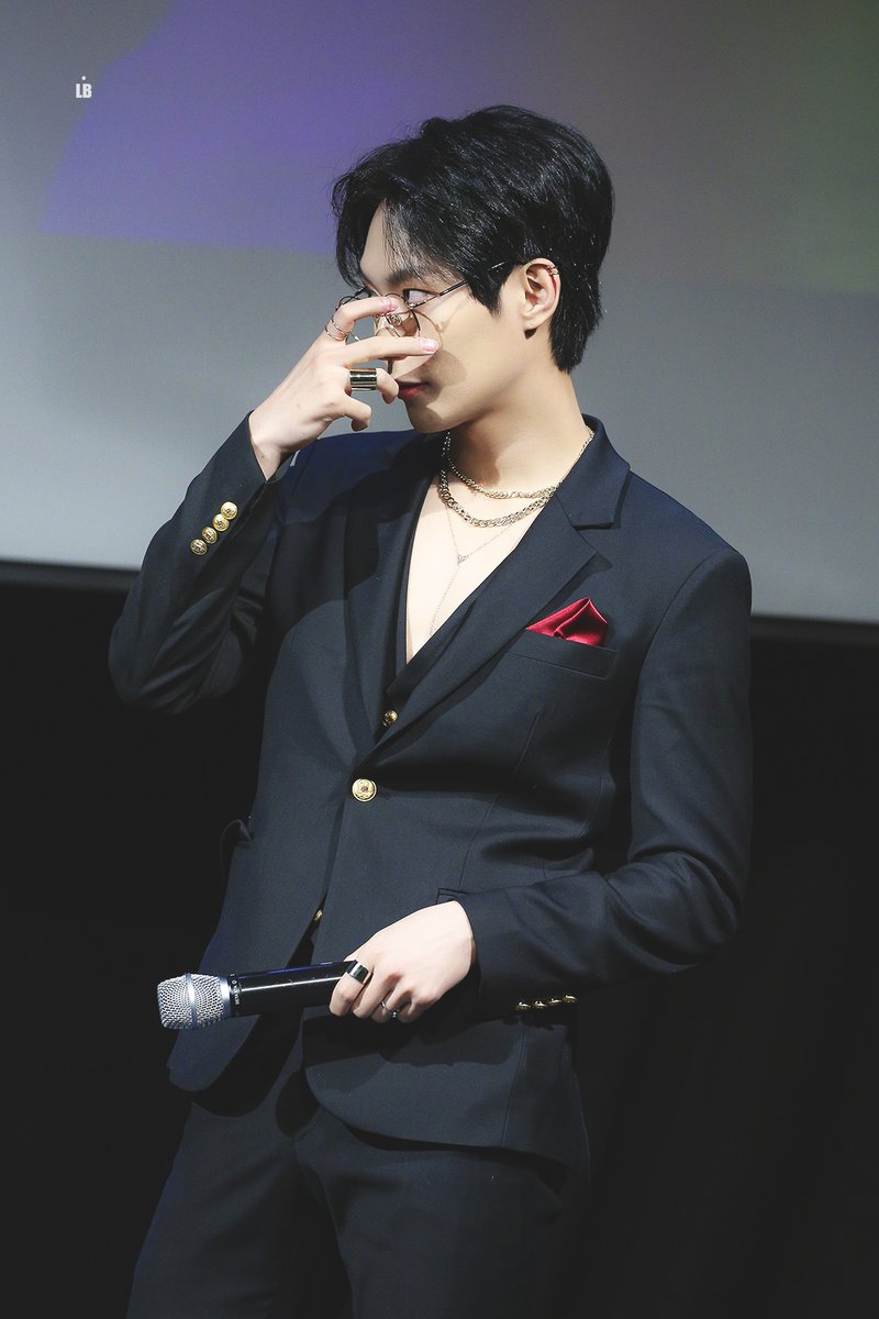 19960508com's tweet photo. HAPPY_HEEJUN_DAY https://t.co/25XB245LiE