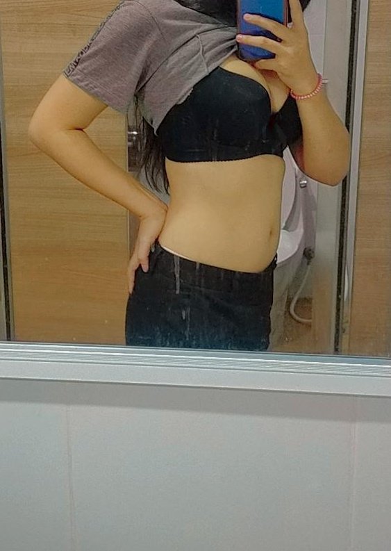 aaaaa0100000's tweet photo. #เงี่ยน  #เหงาเงี่ยน #เหงาแหละดูออก  #อยากโดนเย็ด  #อยากอมควย #อยากดูควย #เด็กมหาล���ย 
เมื่อไหร่จะเปิดเทอม อยากใส่ชุดนักศึกษาแล้ว https://t.co/DxuLjoQpsa