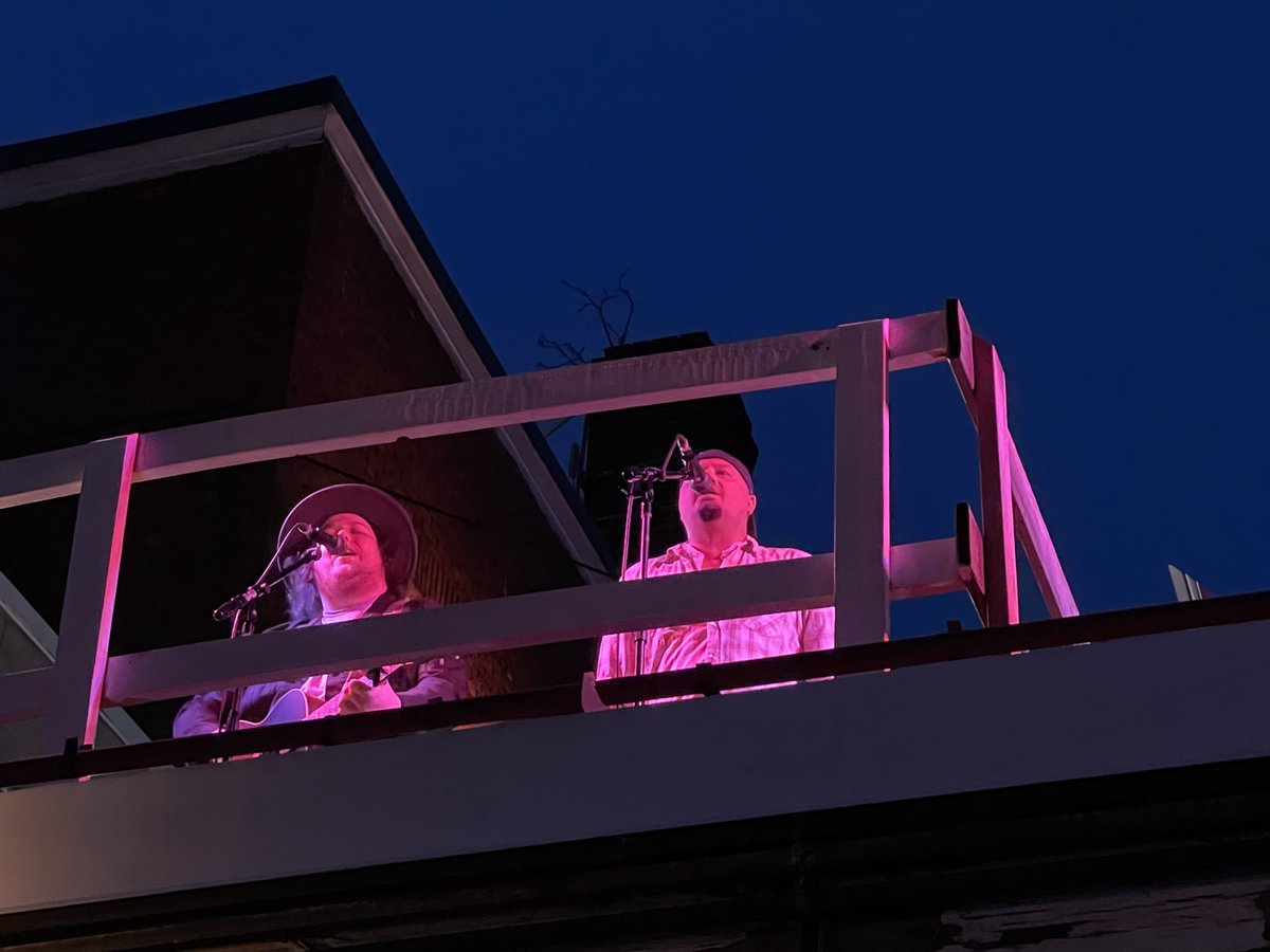 EricDLussier's tweet photo. Great show Troy @millettemusic and ⁦@TheOwlStars⁩! Great night in #BTV at Nectar's. https://t.co/GL4ElzQsvV