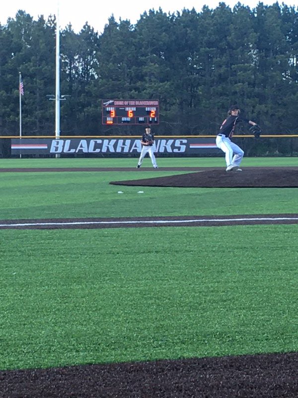 NRTigerBaseball's tweet photo. 2-3 conference lost to BW tonight.  We battled on the mound and had a couple seniors set up and hit well at the plate. Lots of work to go each day to get better! Enjoy the grind! Tomorrow we at @ CF 11:00 start DH! Excited to see the boys get back at it and see who competes! ⚾️❤️ https://t.co/jcbcmkl3Km