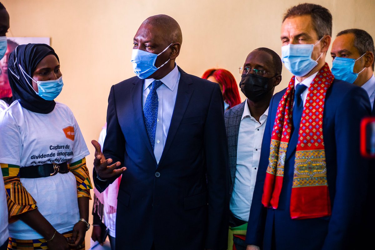 eugene_kongnyuy's tweet image. RT mabinguengom1 "RT @eugene_kongnyuy: RT mabinguengom1 "RT @BakaryKamou1: Plus qu’un travail honorifique mais un engagement inconditionnel pour que le projet #FassE soit le modèle idéal de l’émergence. L’aventure continue avec @mabinguengom1 @Ambass… https://t.co/APZxKggsE1""