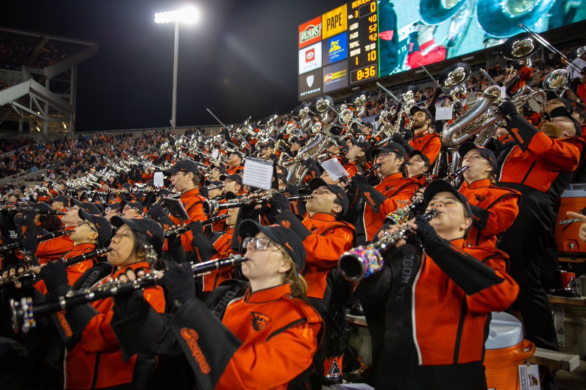 Can’t t wait to see you bright and early tomorrow in #reserstadium!  

#gobeavs 🦫