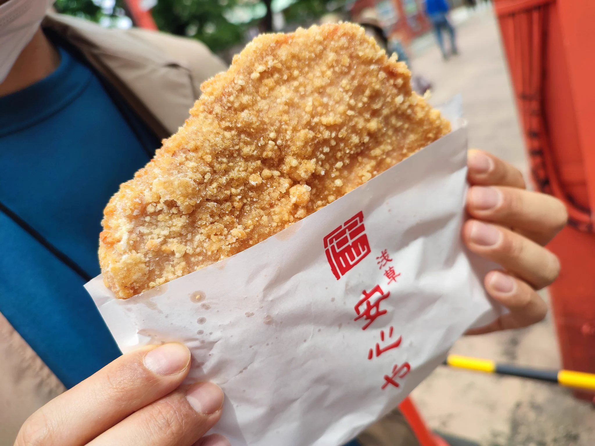 台湾人おすすめ？日本一美味いと評判の浅草の「炸鸡排」