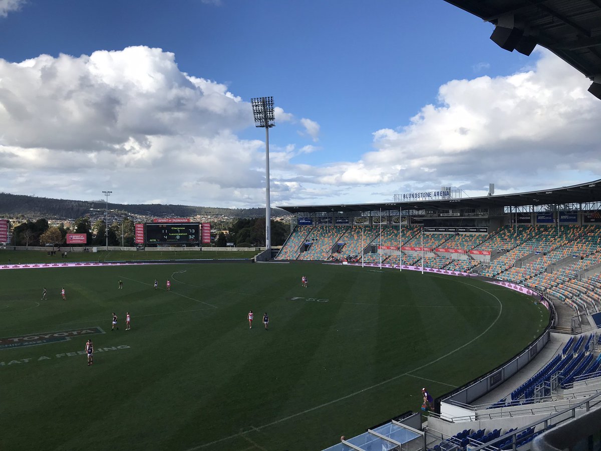 All set for today’s top of the table @TasStateLeague clash between @ClarenceFC and @LauncestonFC. 

Join myself, @coolingandy and @CamBrown54 from 2pm - youtu.be/RXlV0-9uZrE