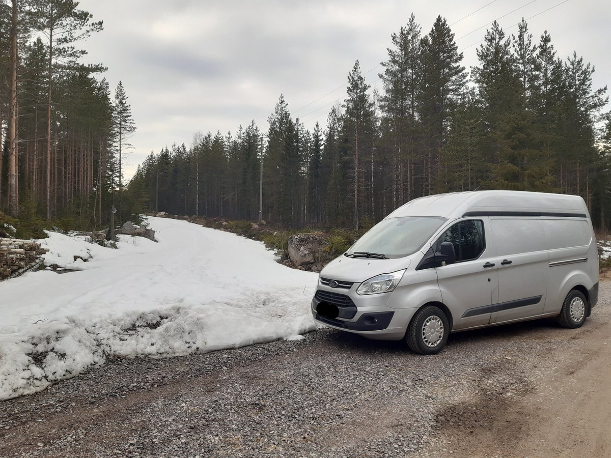 mirjambilker's tweet photo. Surprisingly even more wintery conditions at the second point of the 2021 absolute #gravity campaign at Kivetty #FinnRef #GNSS Station - time for plan B
with @HannuRuotsalai8 @fgi_nls @Maanmittaus https://t.co/ISpyO9Wavr