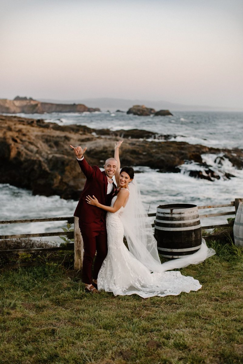 onetto_3athlete's tweet photo. Took some time away and after 3 wedding cancellations, finally made this Minimony happen! I married my best friend yβall! Sequel wedding coming in the future! #minimony #minimoon #mendocino @pacificstarwinery https://t.co/USLqTA0LcH