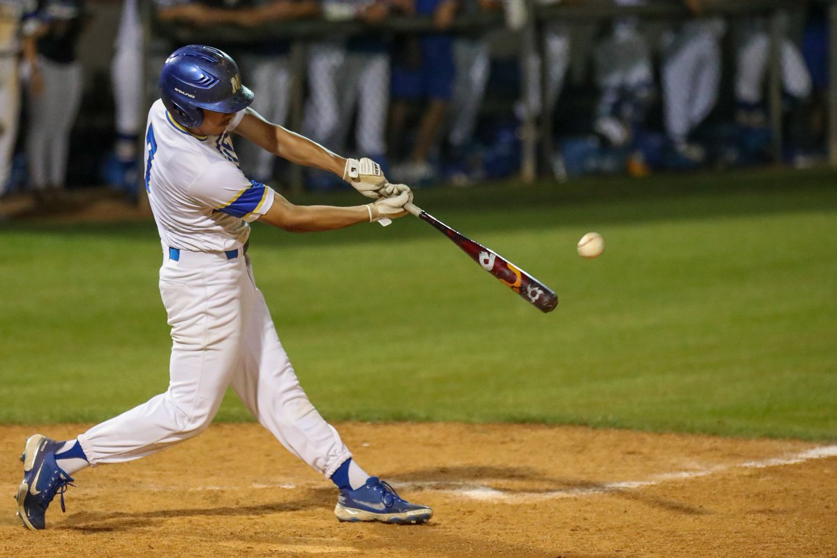LifeOfMarioP's tweet photo. Game 1 of best of 3 series goes to 23-5A @MilbyBaseball as they take down 24-5A Fulshear 1-0  during the Bi-District Playoffs, 05/07/21. @Milby_HS @HISDAthletics @HISDEastArea @5ATxHSBaseball @TEXAS5ABASEBALL @TxHS_Baseball
#BuffTuff
#BuffaloPride 
#Milby https://t.co/P8RVxuxRxO