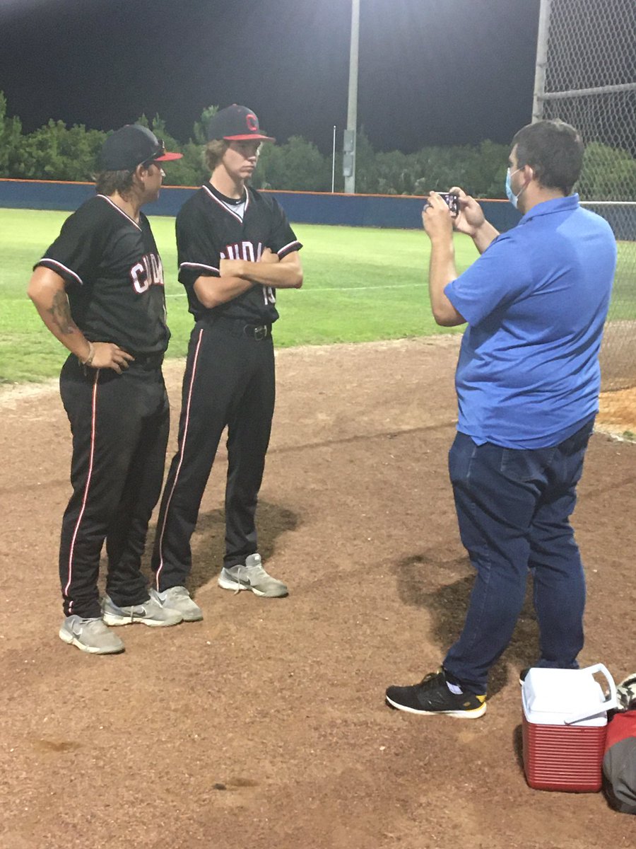 It was a big night for these to NSBHS Good Guys Bake and Garvey.  A Key 2 RBI double and a stellar pitching performance propelled us to victory.  # 💪Barracudas